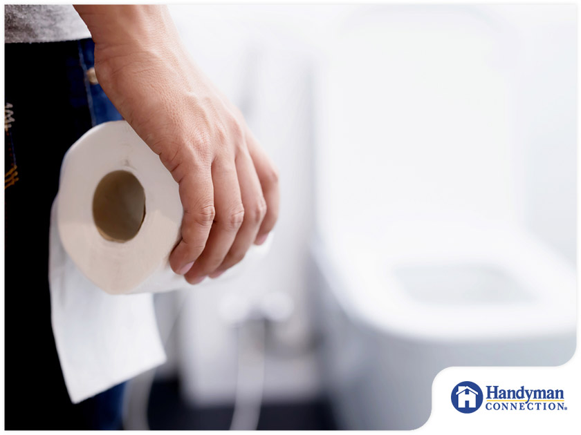 https://www.handymanconnection.net/mason/wp-content/uploads/sites/29/2021/05/2062-1618629225-person-holding-roll-of-toilet-paper-bathroom.jpg