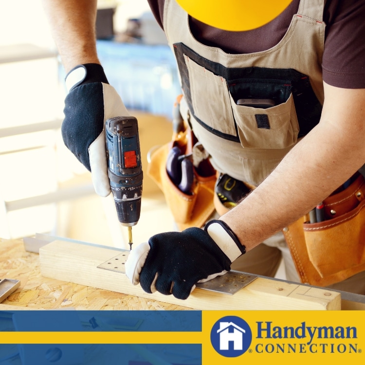 https://www.handymanconnection.net/red-deer/wp-content/uploads/sites/42/2022/11/How-to-Find-a-Good-Carpenter-in-Red-Deer.jpg