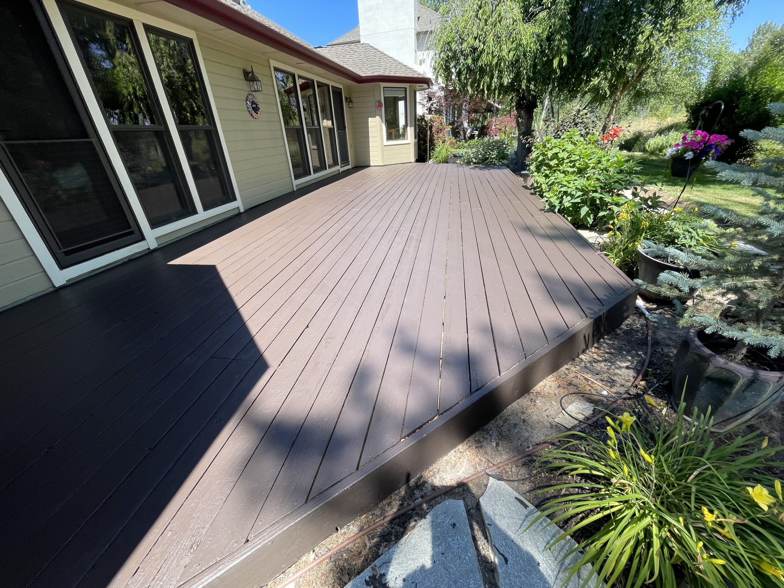 https://www.handymanconnection.net/wp-content/uploads/2025/02/deck-refinish-complete-1-scaled.jpg